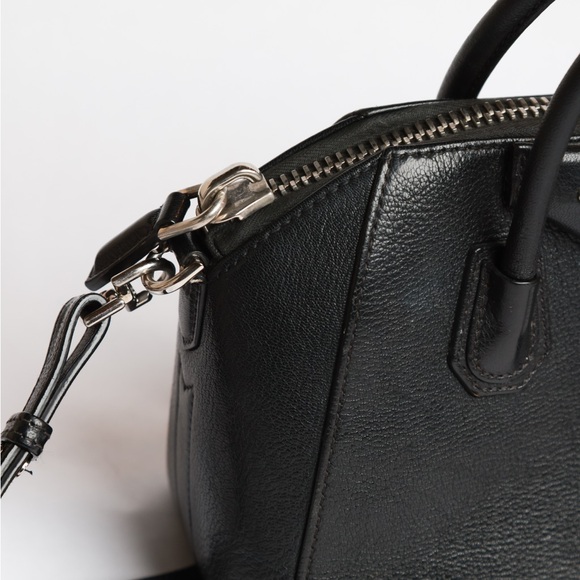 Givenchy Black Leather Handbag - Picture 4 of 5